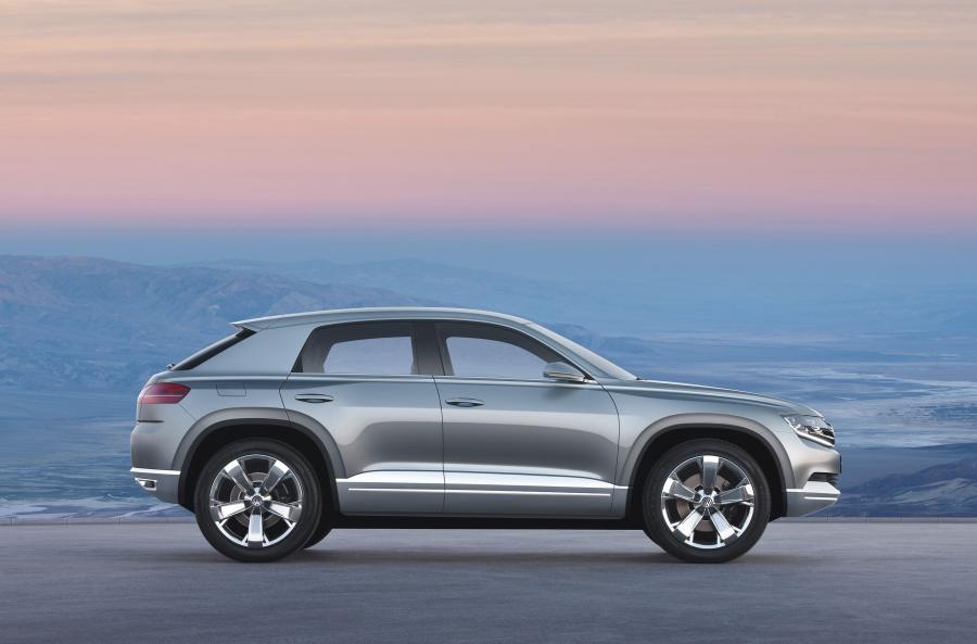  Volkswagen Cross Coupe Concept 2011 года  (фото 16 из 22)